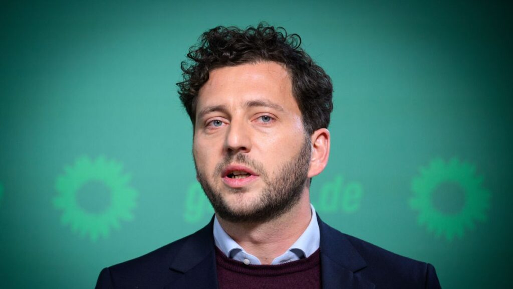 Felix Banaszak: Trump-Vergleich weckt SA/SS Erinnerungen
