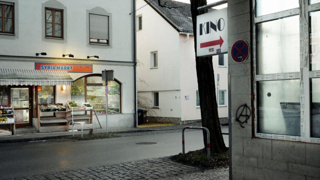 AfD Treffpunkt Weilheim: Bürger wehren sich gegen rechtes Kino