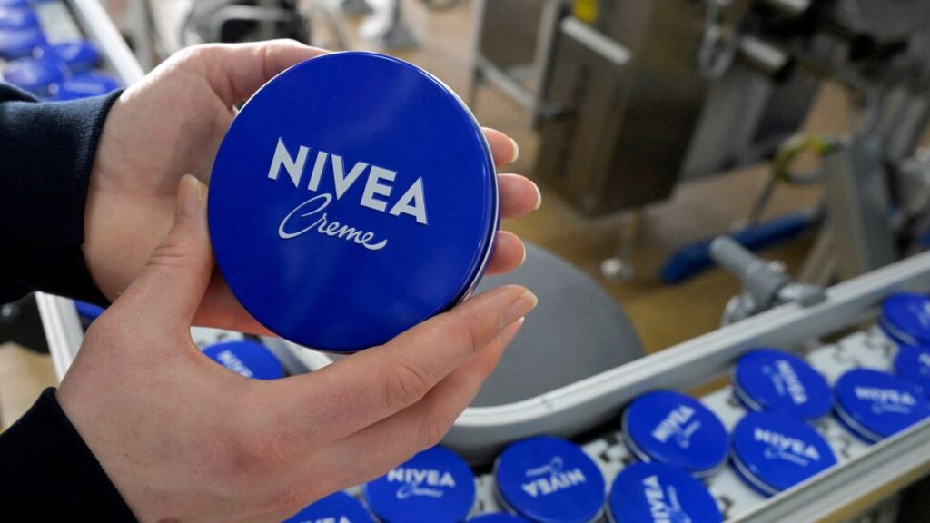 Beiersdorf Aktie stürzt ab: Nivea-Konzern kämpft mit Wachstum
