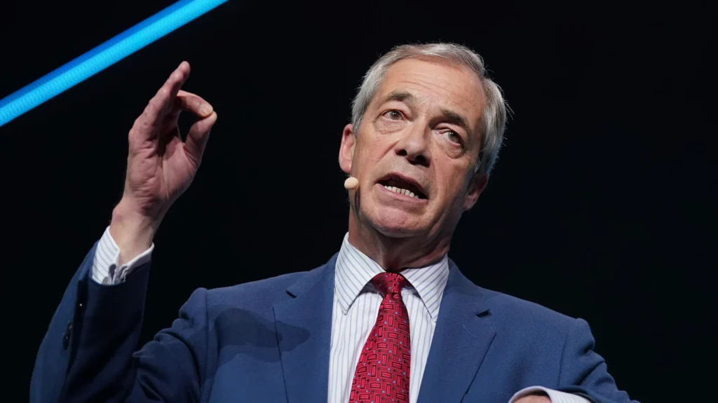Starmer Neuwahlen Großbritannien Farage Druck News